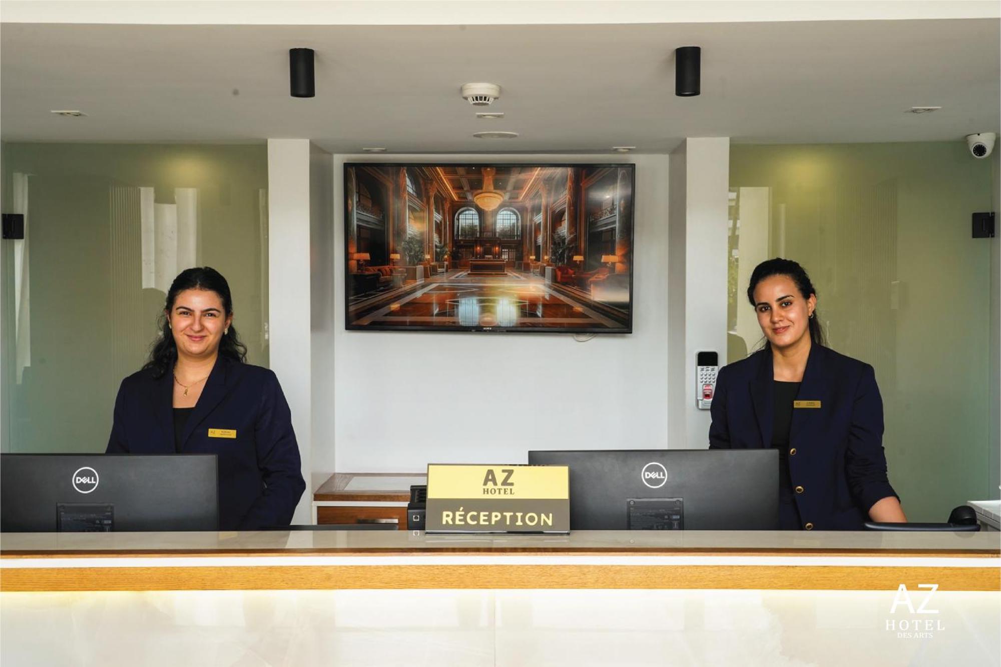 Az Hotel Des Arts Рабат Екстериор снимка